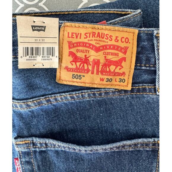 Levi’s 505 Jeans Mens Size 30 Straight Leg 100% Cotton Dark Wash Casual Work New - Picture 6 of 6